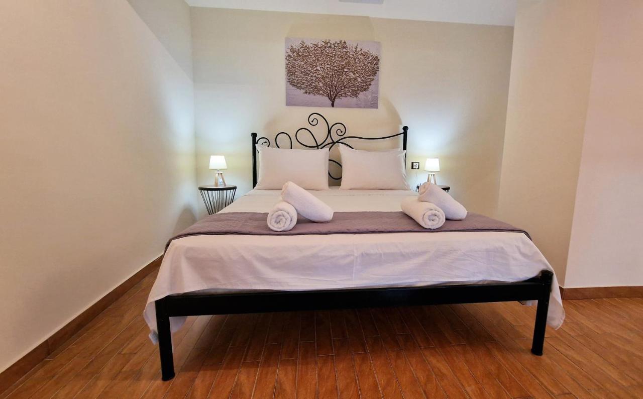 Pg Luxury Apartment Kavala Exterior photo