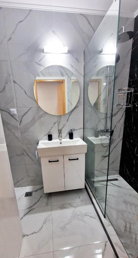 Pg Luxury Apartment Kavala Exterior photo